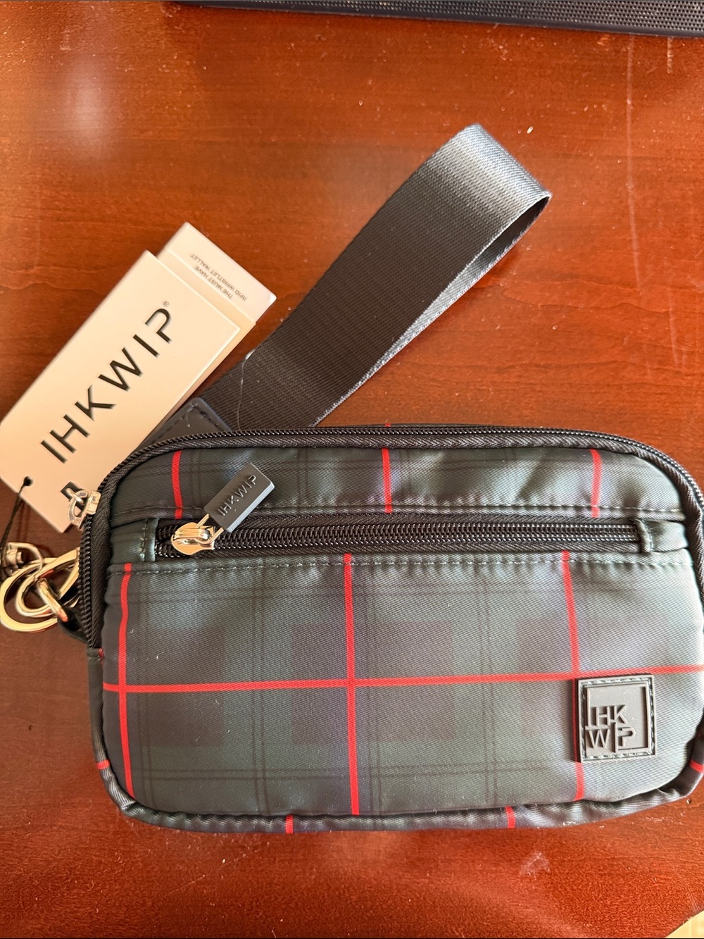 IHKWIP RFID Wristlet Wallet Navy Plaid